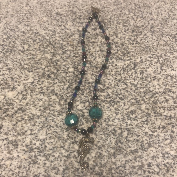 Deep Ocean Sea Seahorse Necklace - Picture 3 of 5